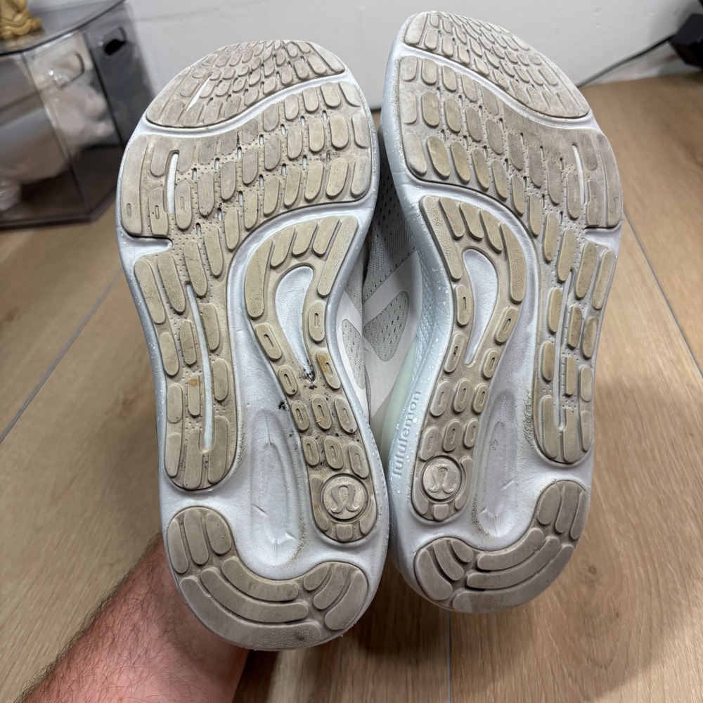 Lululemon Beyondfeel Running Shoes Bone Silver White LW9FGCS Womens Size‎ 8.5 - Picture 10 of 11